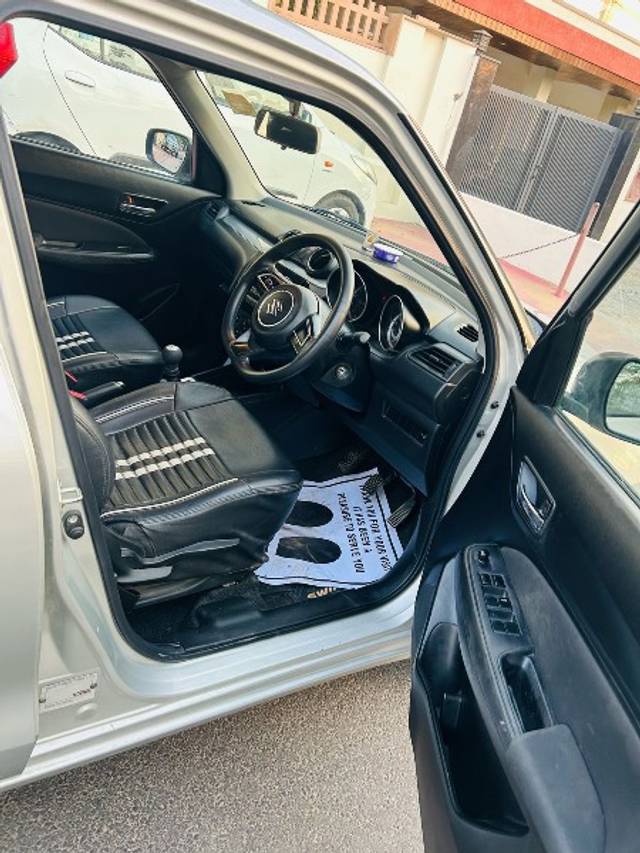 https://images10.gaadi.com/usedgaadi-sellcar/UsedCar/f5f7db49a/60727656-a455-4b76-90f8-0f26039e158d.jpeg?imwidth=6402