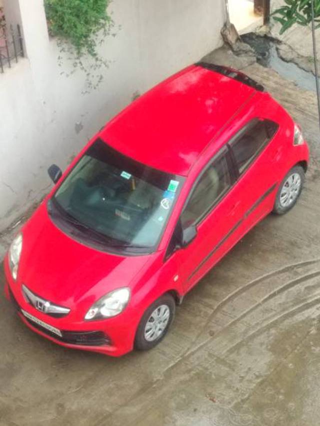 https://images10.gaadi.com/usedgaadi-sellcar/UsedCar/f5f892fda/bd269956-17ef-457a-8ea3-5022e817d11f.jpg?imwidth=6400
