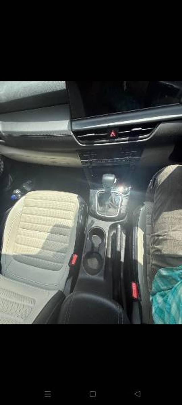 https://images10.gaadi.com/usedgaadi-sellcar/UsedCar/f5f8dc87a/ef48cce5-cae7-4fa3-9be2-84a31b460677.jpg?imwidth=6402