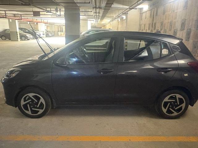 https://images10.gaadi.com/usedgaadi-sellcar/UsedCar/f5f9f1eea/e4108f45-b3eb-444d-aeb5-b0e188a7a5a6.jpeg?imwidth=6400