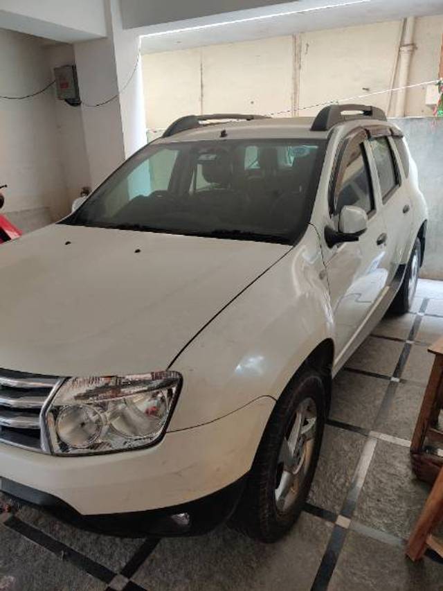 https://images10.gaadi.com/usedgaadi-sellcar/UsedCar/f5f9ffe4a/d7c589e0-ee22-43a8-8b38-c360daa8d5a4.jpg?imwidth=6401