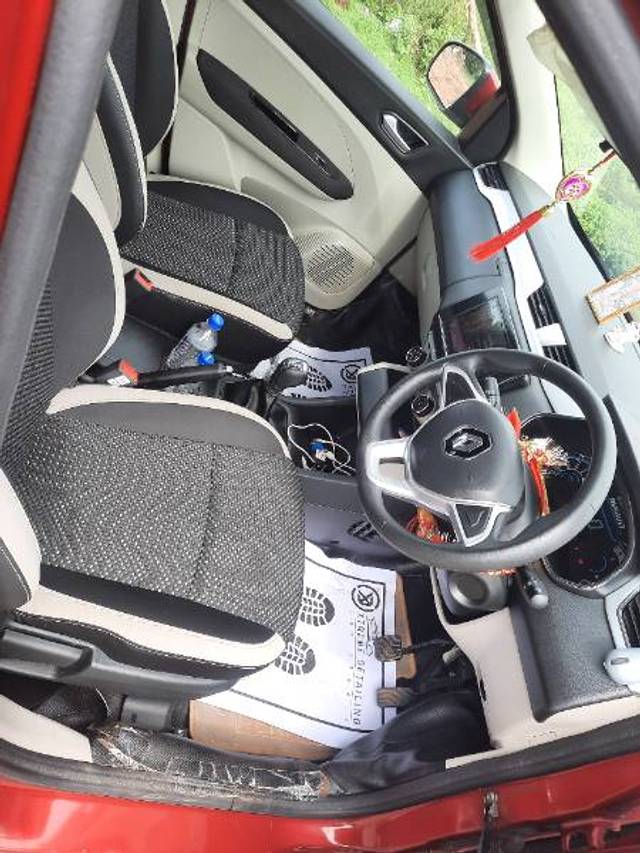 https://images10.gaadi.com/usedgaadi-sellcar/UsedCar/f5fbb187a/fa498a1f-aa8d-4b17-868c-9ac9e24f02c6.jpg?imwidth=6402