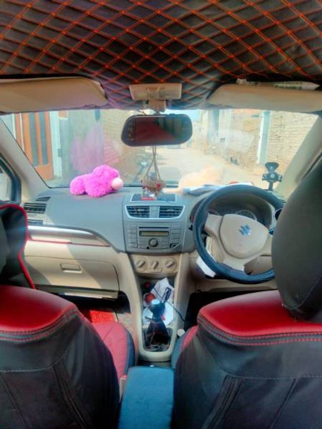 https://images10.gaadi.com/usedgaadi-sellcar/UsedCar/f5fca32ea/223d27b7-2319-4ac9-ba4f-607e5e5d4ec0.jpg?imwidth=6402