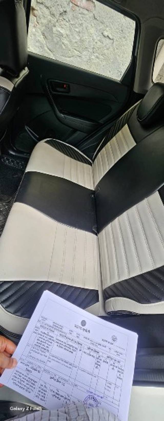 https://images10.gaadi.com/usedgaadi-sellcar/UsedCar/f5fe17d3a/032aaaec-fc73-4075-bc3c-a2ccb5059b86.jpeg?imwidth=6402