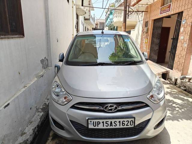 https://images10.gaadi.com/usedgaadi-sellcar/UsedCar/f5feee35a/8073971f-2698-43e8-984e-b6e0ee55c73f.jpg?imwidth=6400