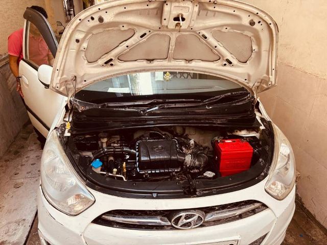Second-hand 2012 Hyundai i10 Magna 1.1L for sale in New Delhi