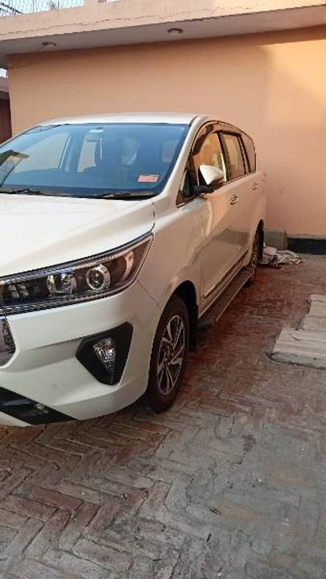 https://images10.gaadi.com/usedgaadi-sellcar/UsedCar/f60b9a55-07bd-4db5-be75-caa58e0591b7/036c49e8-1b61-4f31-bbd8-c31884b2dbb3.jpg?imwidth=6401