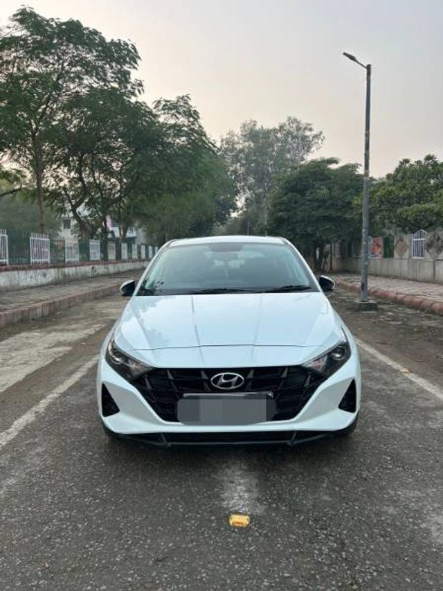 Hyundai i20 Asta Opt BSVI Second-hand 2021 Hyundai i20 Asta Opt BSVI for sale in New Delhi