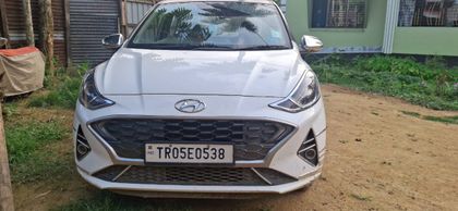 2 Used Hyundai Aura