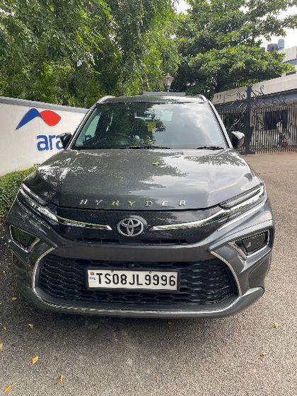 Used V HYBRID BSVI