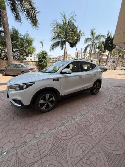 MG ZS EV Exclusive