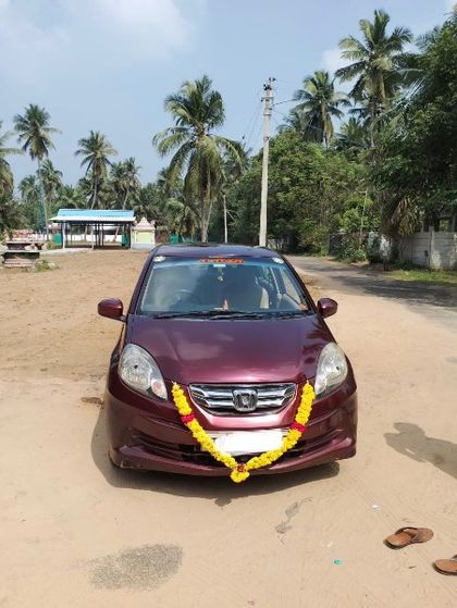 6 Used Honda Amaze