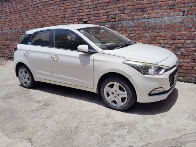 Hyundai i20 Asta 1.2 Second-hand 2017 Hyundai i20 Asta 1.2 for sale in Kota