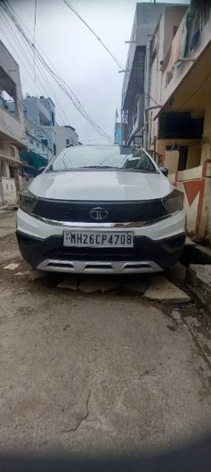 Used XZA AMT CNG