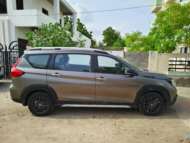 https://images10.gaadi.com/usedgaadi-sellcar/UsedCar/f67072ab-5d30-4407-90a5-f5362e4ffeb3/835b874a-5140-4553-b672-7a684996c147.jpg?imwidth=6401