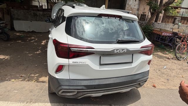 Kia Seltos HTK Plus iMT Second-hand 2022 Kia Seltos HTK Plus iMT for sale in Ahmedabad