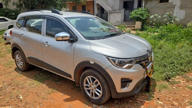 Renault Triber RXE BSVI Second-hand 2021 Renault Triber RXE BSVI for sale in Dharwad