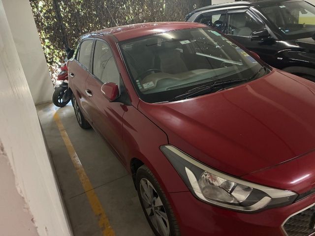 Hyundai i20 Asta 1.2 Second-hand 2014 Hyundai i20 Asta 1.2 for sale in Bangalore