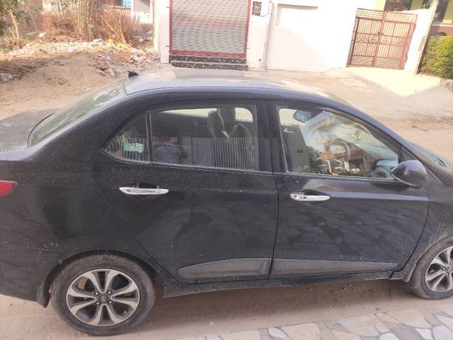 Second-hand 2015 Hyundai Xcent 1.1 CRDi SX Option for sale in Jaipur