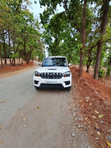 13 Used Mahindra Scorpio