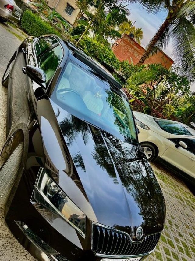 Skoda Superb Style 1.8 TSI AT Second-hand 2016 Skoda Superb Style 1.8 TSI AT for sale in New Delhi