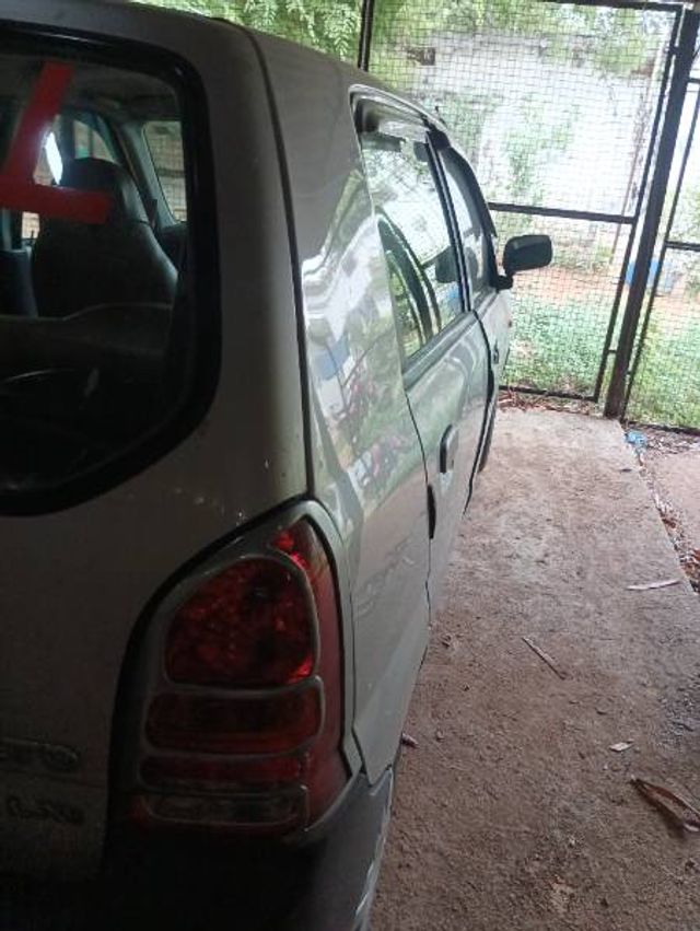 Maruti Suzuki Alto 800 LX Second-hand 2013 Maruti Suzuki Alto 800 LX for sale in Mahabubabad