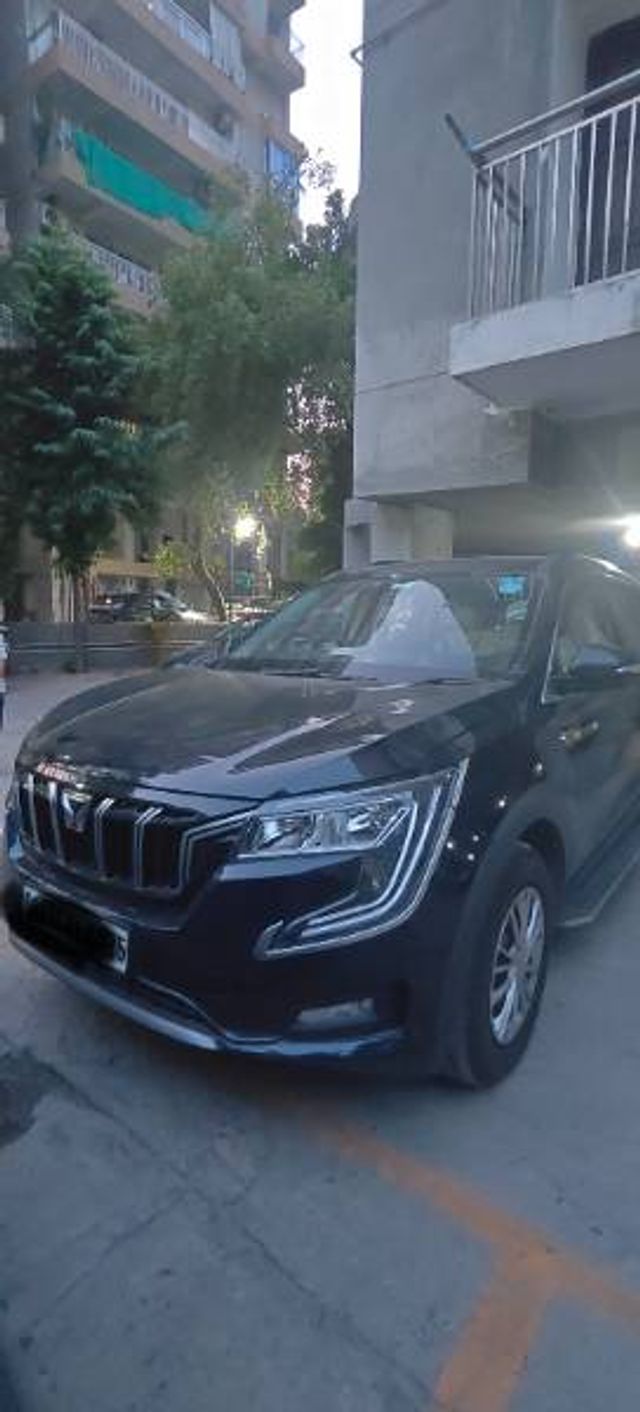 Second-hand 2025 Mahindra XUV700 AX5 S 7 Str for sale in New Delhi