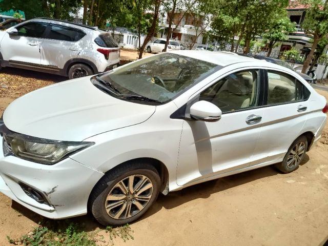 Honda City i-VTEC CVT V Second-hand 2019 Honda City i-VTEC CVT V for sale in Ahmedabad