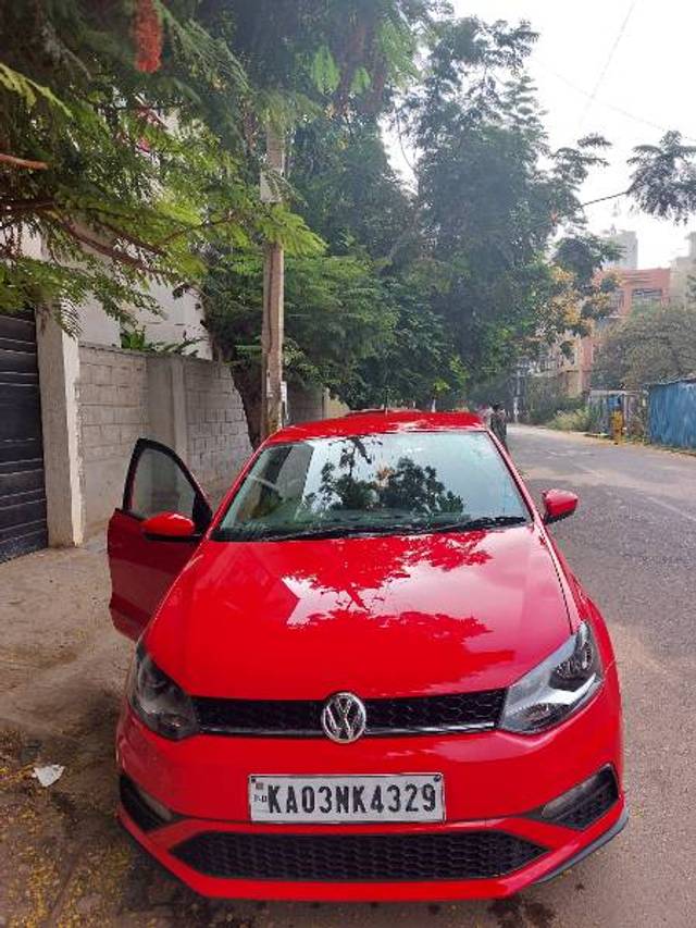 https://images10.gaadi.com/usedgaadi-sellcar/UsedCar/f6e8a20b-17fc-4480-b55f-dc9a7341ee5a/b27eb0c8-0143-4851-9aaf-e01a03471388.jpg?imwidth=6400