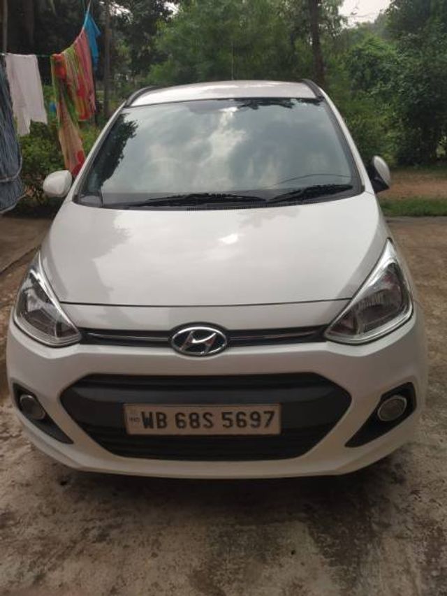 Hyundai Grand i10 Sportz Second-hand 2015 Hyundai Grand i10 Sportz for sale in Bankura