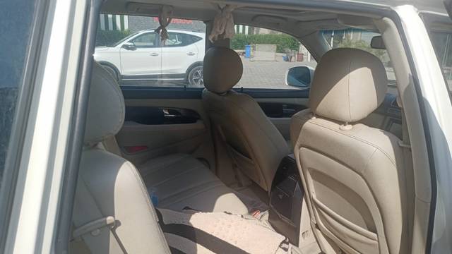 https://images10.gaadi.com/usedgaadi-sellcar/UsedCar/f72a16d6-80dd-478b-a4bd-cf3486303480/3c093eb6-2fa7-433d-9c72-889356ae3ffe.jpeg?imwidth=6402