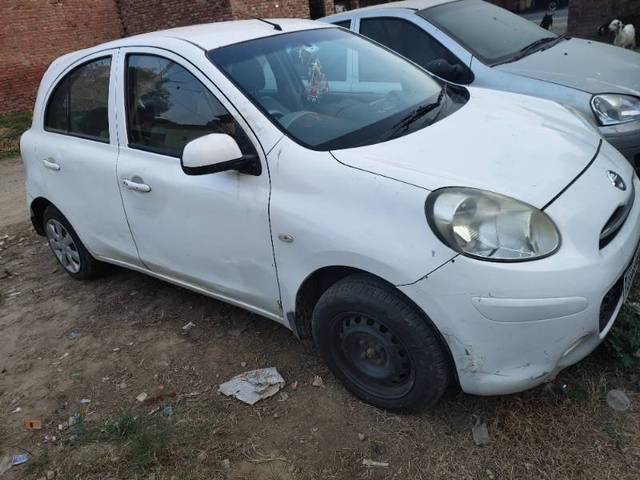 https://images10.gaadi.com/usedgaadi-sellcar/UsedCar/f7850049-ffdb-4e32-914b-b6f195e29ddb/485d9967-66c0-4cee-a9cc-d261e115ba99.jpg?imwidth=6400