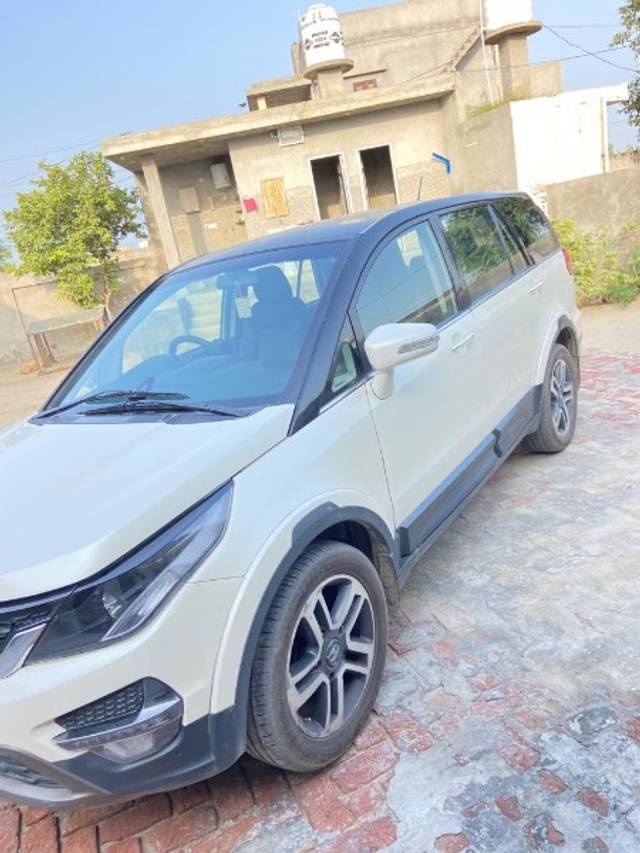 https://images10.gaadi.com/usedgaadi-sellcar/UsedCar/f78eac4d-9bfb-47c4-adae-83e735ebdcee/dafa7f00-7f8b-400a-a59c-7bd0c83a3e8a.jpeg?imwidth=6400