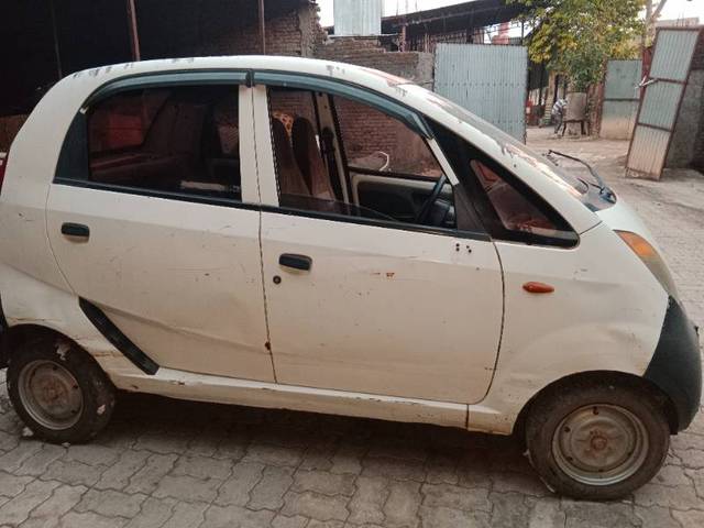 https://images10.gaadi.com/usedgaadi-sellcar/UsedCar/f7bdb7a3-788e-486f-839b-bfc53dcb9552/d6501919-9ebe-43ac-9ab3-72e97c4de7e8.jpg?imwidth=6401