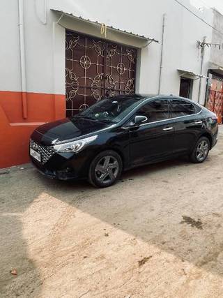 Hyundai Verna 2020-2023 Hyundai Verna SX Diesel