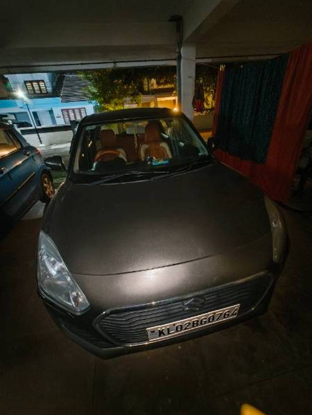 https://images10.gaadi.com/usedgaadi-sellcar/UsedCar/f7fe6a90-dab4-4cf6-a704-6c458612ef80/21a35aff-5eb3-44c8-a176-6771201f820c.jpg?imwidth=6400