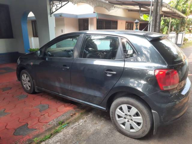 https://images10.gaadi.com/usedgaadi-sellcar/UsedCar/f801174f-3c51-42f3-b86d-c9e486902d8b/20310bc6-5eb1-4400-bcd9-a6faf1d4a9d8.jpg?imwidth=6402