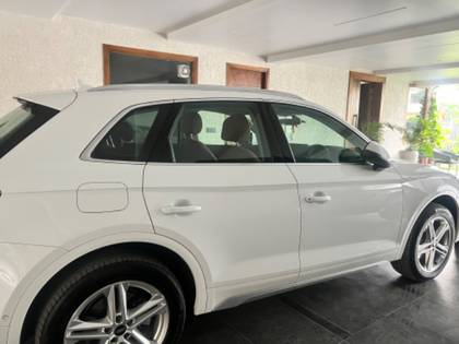 Audi Q5 Technology BSVI Audi Q5 Technology BSVI