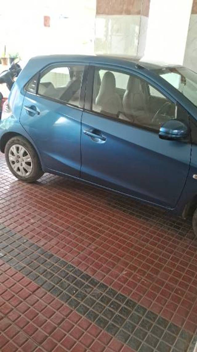 https://images10.gaadi.com/usedgaadi-sellcar/UsedCar/f883d21e-7a30-4b1e-a0ed-8795fee2314d/f86d7de1-2d87-4a5d-99e4-47afa1cf9d7f.jpeg?imwidth=6401