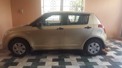 Maruti Swift VXI with ABS
