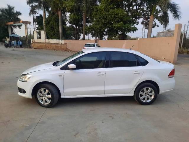https://images10.gaadi.com/usedgaadi-sellcar/UsedCar/f99d2ea8-8a08-4291-bc30-6949c37e66d6/6a52f119-3fbe-417a-90ff-32dddcef7b3a.jpg?imwidth=6401
