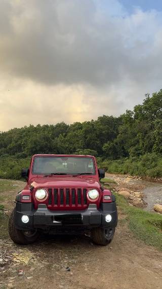 Mahindra Thar Mahindra Thar LX 4-Str Convert Top Diesel AT BSVI