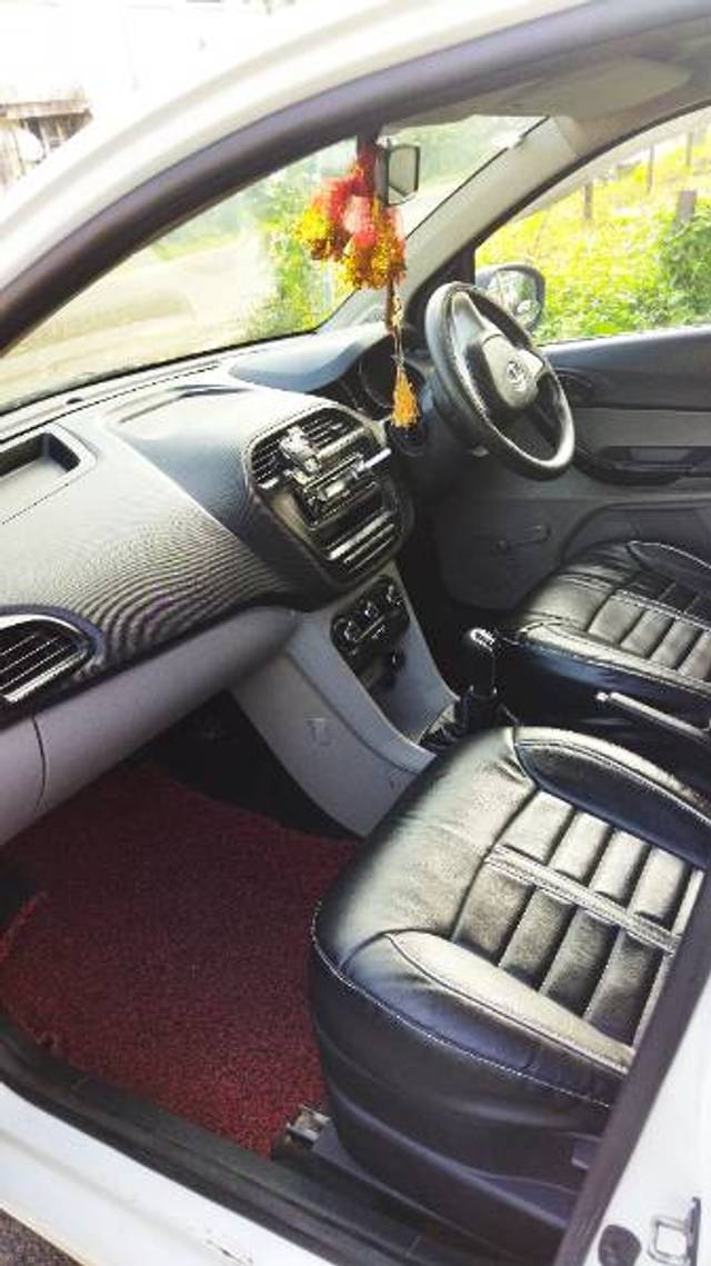 https://images10.gaadi.com/usedgaadi-sellcar/UsedCar/f9e70f1e-53e7-42e7-a261-e3a8de1e2e7c/cd8e216d-0ac6-4cbd-8a6c-7216d6640b37.jpg?imwidth=6402