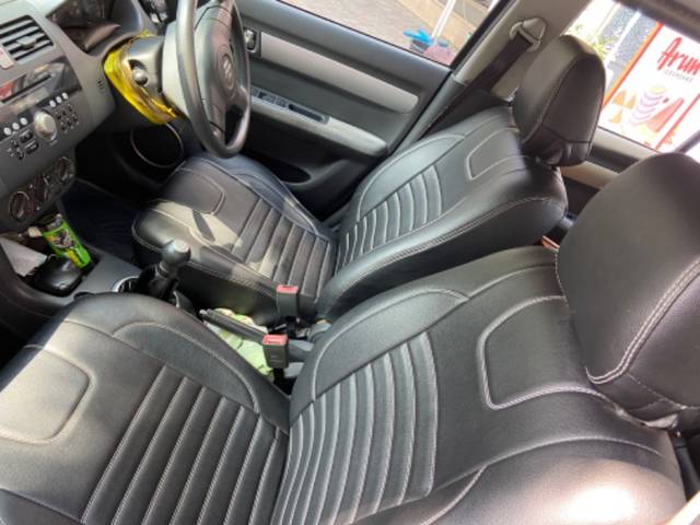 https://images10.gaadi.com/usedgaadi-sellcar/UsedCar/f9f25d72-3958-428e-af82-2a92ba5b963d/c62462a9-a1db-4d4e-914f-1da7034f902d.jpeg?imwidth=6402