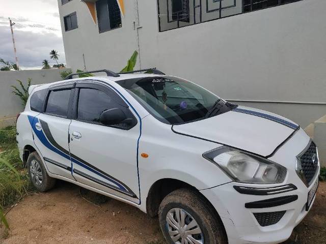 https://images10.gaadi.com/usedgaadi-sellcar/UsedCar/fa12dfad-7d71-4f95-b786-0c2947a43490/a5e1821a-0867-4564-afbc-c9deab1645ab.jpg?imwidth=6400