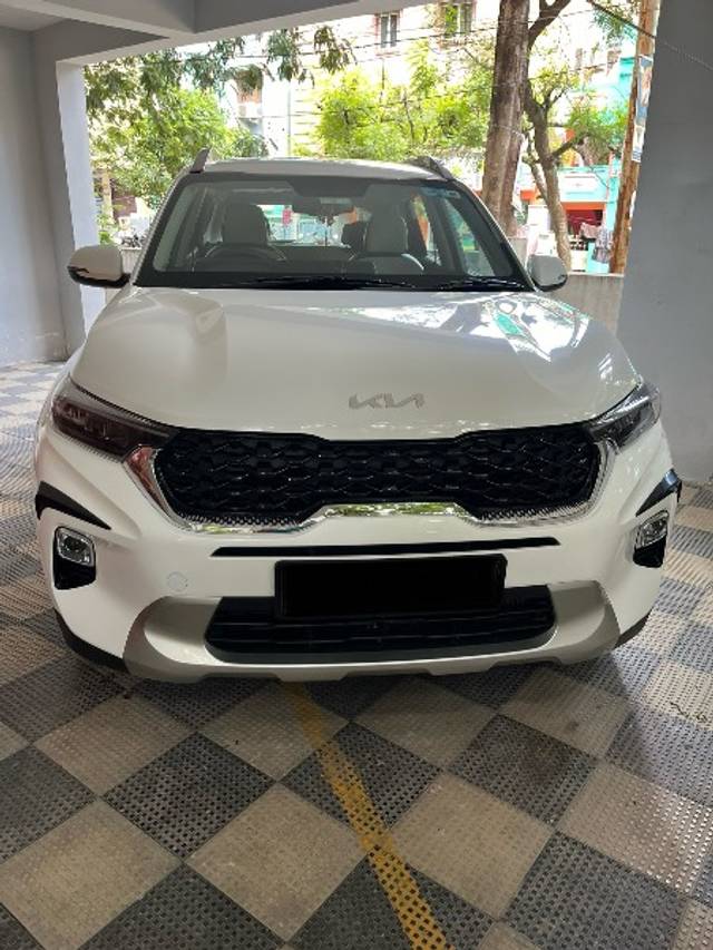 https://images10.gaadi.com/usedgaadi-sellcar/UsedCar/fa14806b-9a81-4377-8a69-3336478fd39f/093f40dd-8893-49cf-9481-9a95ccb3ca5f.jpeg?imwidth=6400