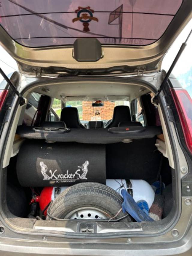 https://images10.gaadi.com/usedgaadi-sellcar/UsedCar/fab588af-637e-47f3-a633-22fd488f6b85/c2f25904-c044-4e34-ab5e-ede41296e6e9.jpeg?imwidth=6402