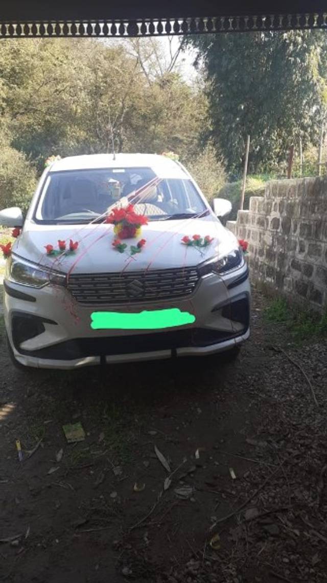 https://images10.gaadi.com/usedgaadi-sellcar/UsedCar/fb08e8b4-b1f4-479d-9c64-2de464da0940/d8a81222-4e46-41f4-88ed-792468a4804c.jpeg?imwidth=6400