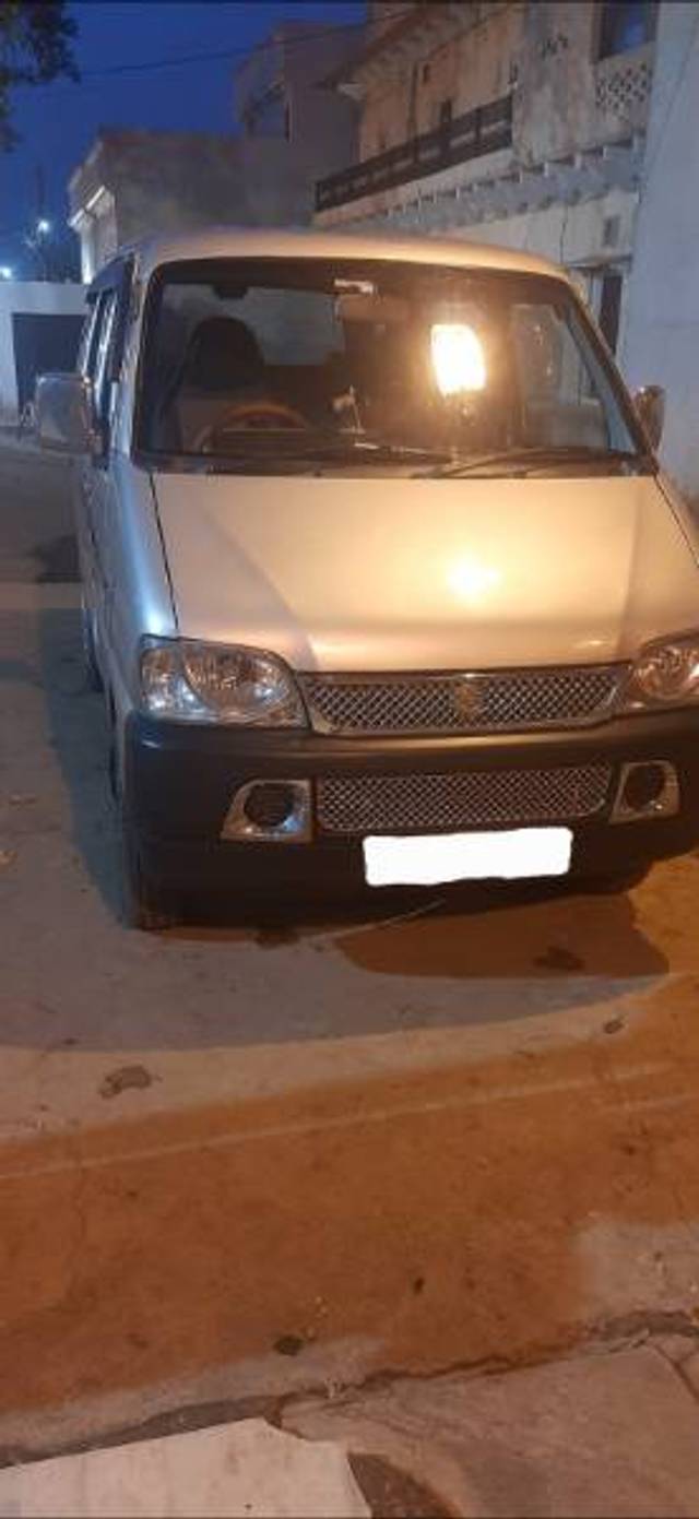 https://images10.gaadi.com/usedgaadi-sellcar/UsedCar/fb234b13-8e53-4489-b026-9969fbfc605e/cfb278f6-cc1e-462d-87e5-d518b280addf.jpg?imwidth=6400