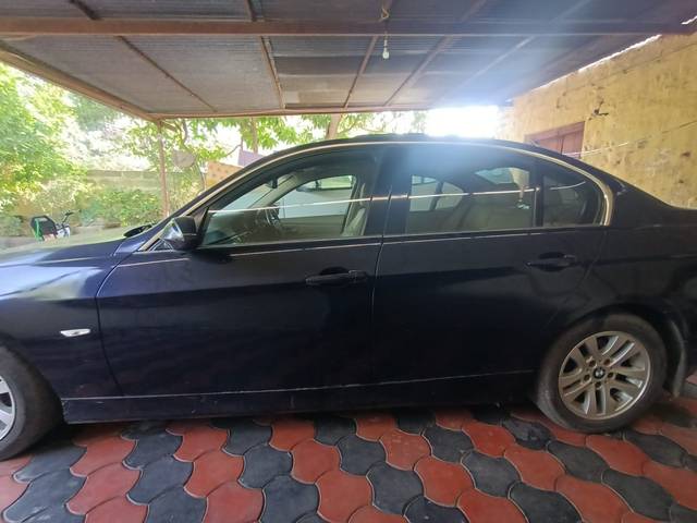 https://images10.gaadi.com/usedgaadi-sellcar/UsedCar/fb461c9c-5c75-4932-9fb5-7f4fd4664a95/4135eb31-db2c-4aa9-8462-69b9207d1d18.jpg?imwidth=6402